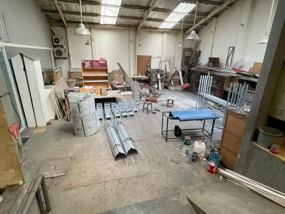 DILELANG Murah siap huni SHM Gudang dan Kantor Mainroad Jl Kopo No 345, bandung