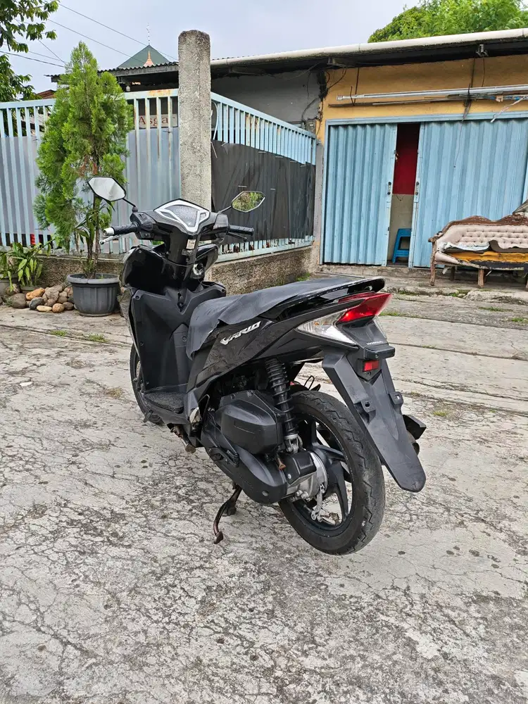 VARIO KZR 125cc 2014 SURAT READY