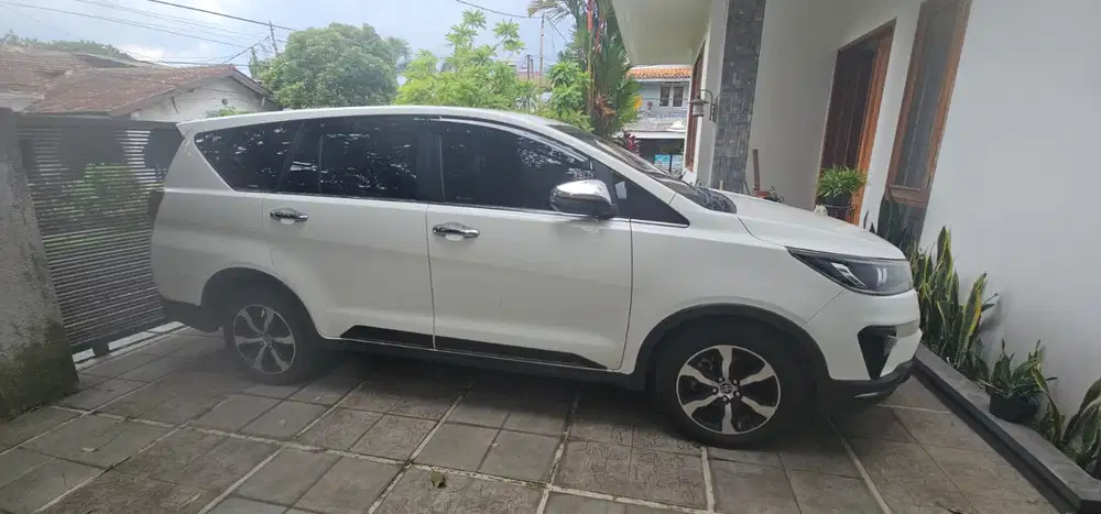 Toyota Kijang Innova 2022 Diesel