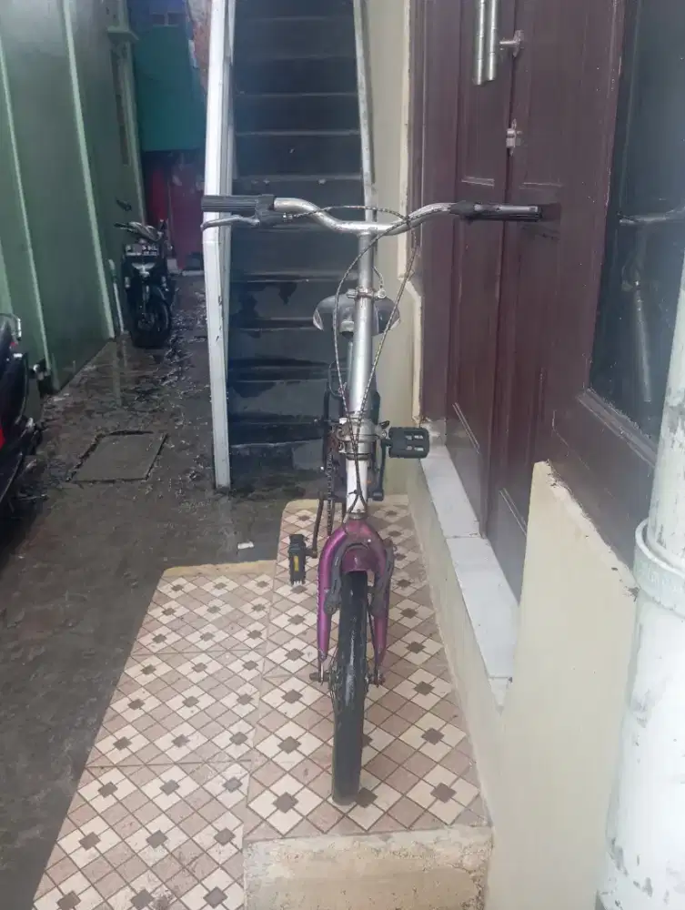 Di jual sepeda lipat