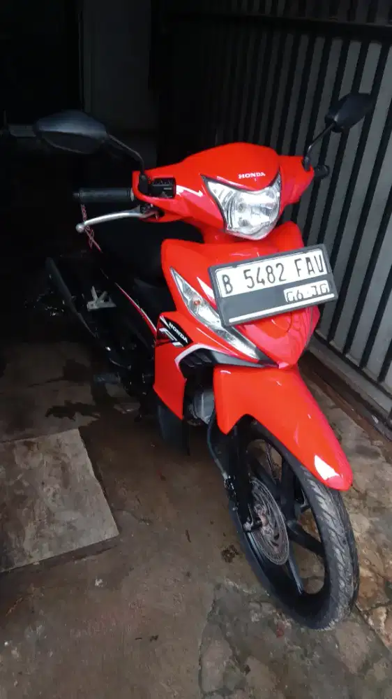 REVO X DIJUAL CASH ONLY MULUS