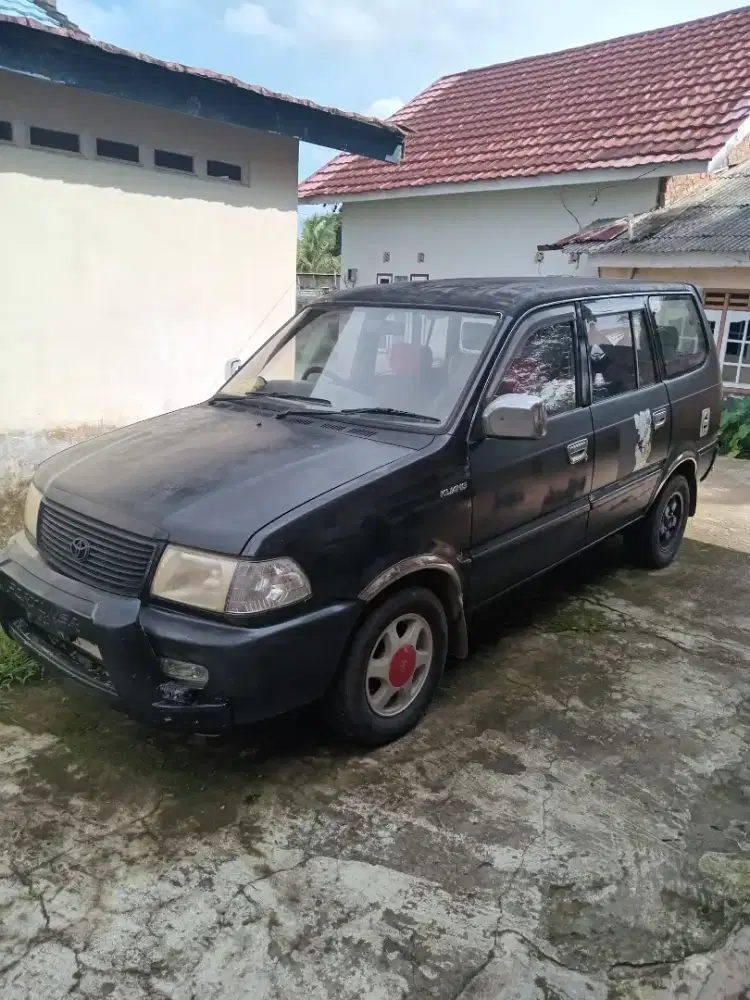Kijang LGX 2.0 EFI