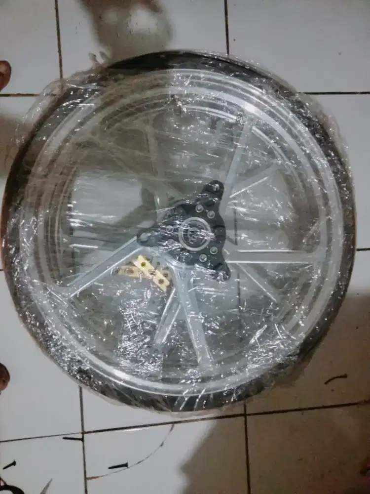 Velg velk vnd D55 silver ring 17 + ban dan braket