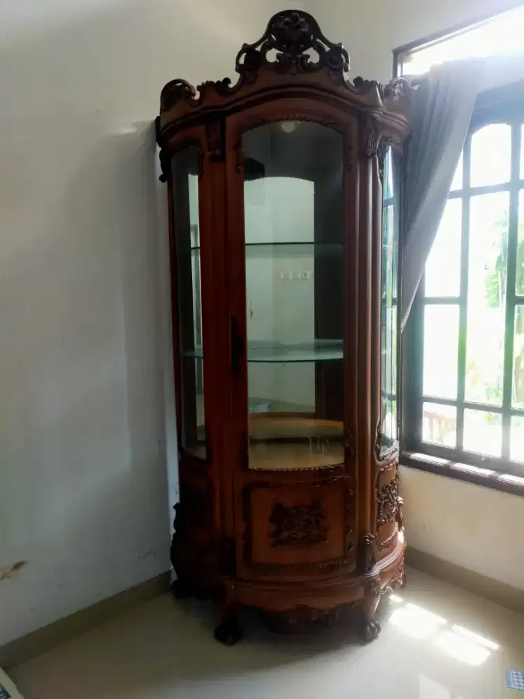 Bufet pajangan kayu jati Jepara