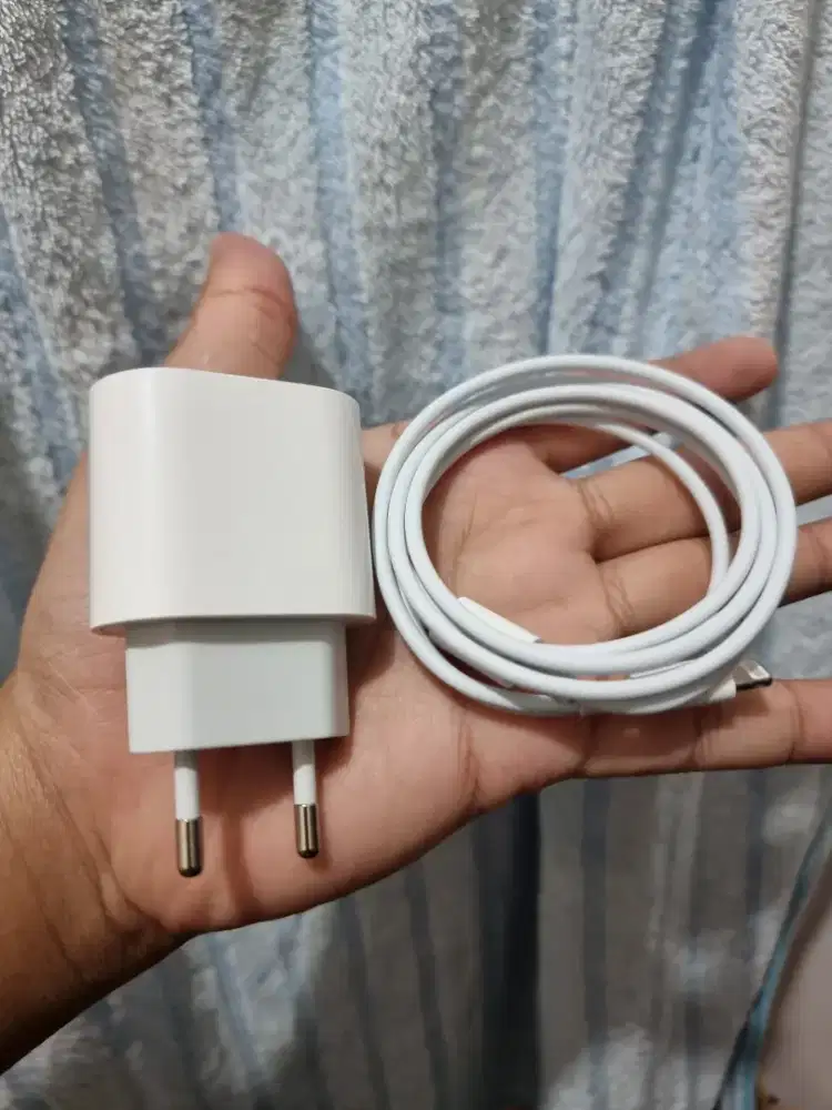 Charger iPhone Real Fast Charging