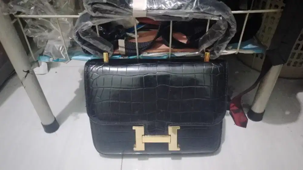 Tas tangan Hermès Constance