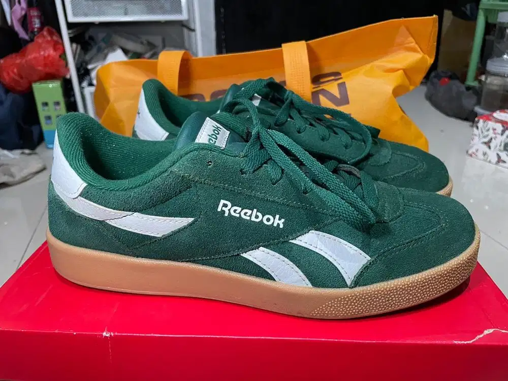Sepatu Reebok Smash Edge Hijau Suede (RARE item)