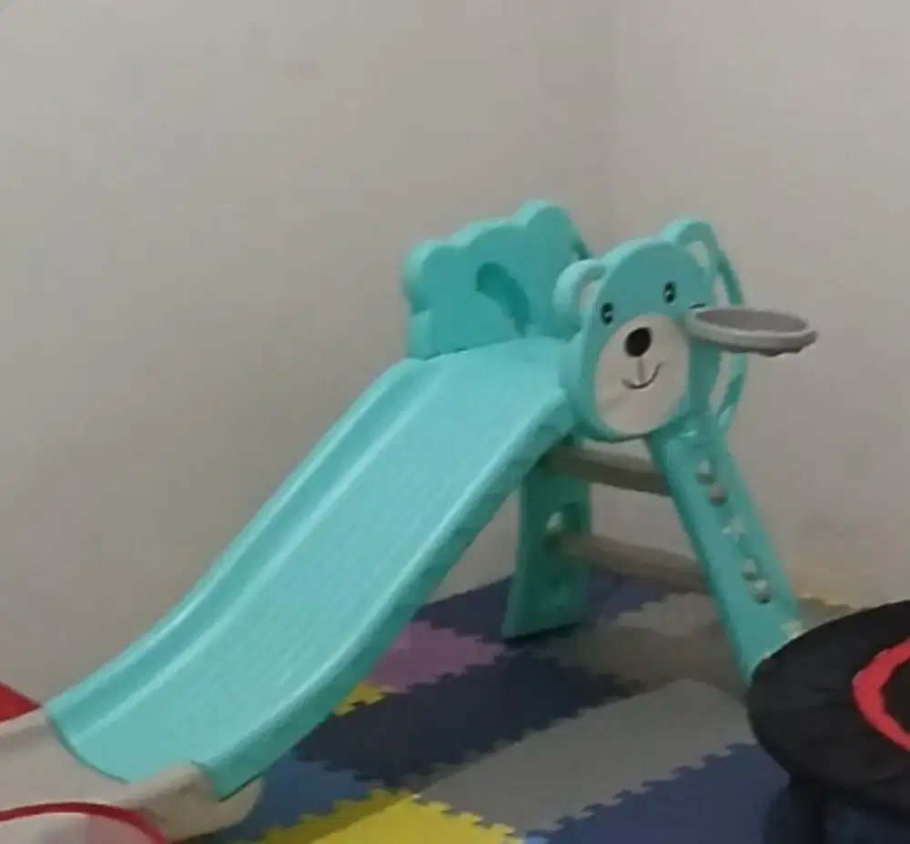 Perosotan anak bekas, masih bagus