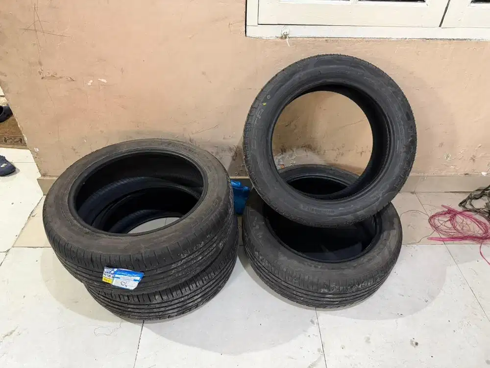 Ban Mobil 195 55 R16 Like New