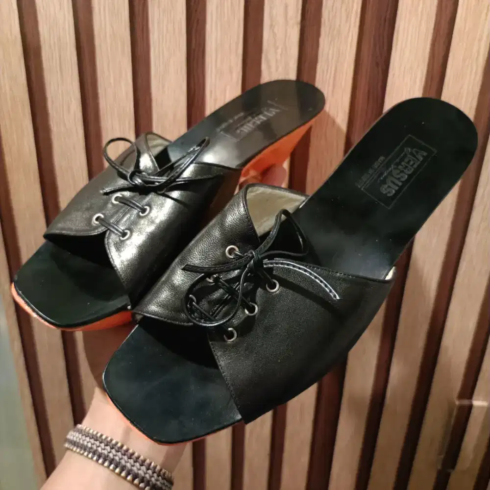 Heels versus authentic