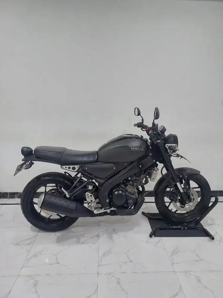 Yamaha XSR 155 USD VVA LED Fi 2022 bln 2 Gress Mulus