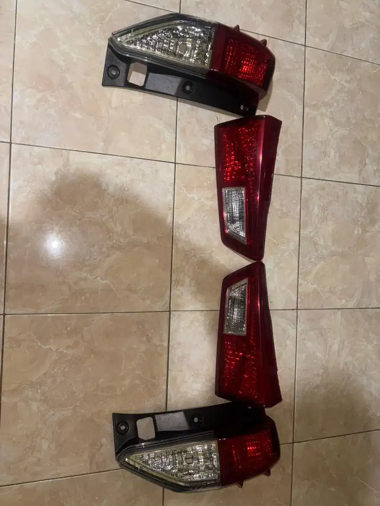 Stoplamp innova reborn