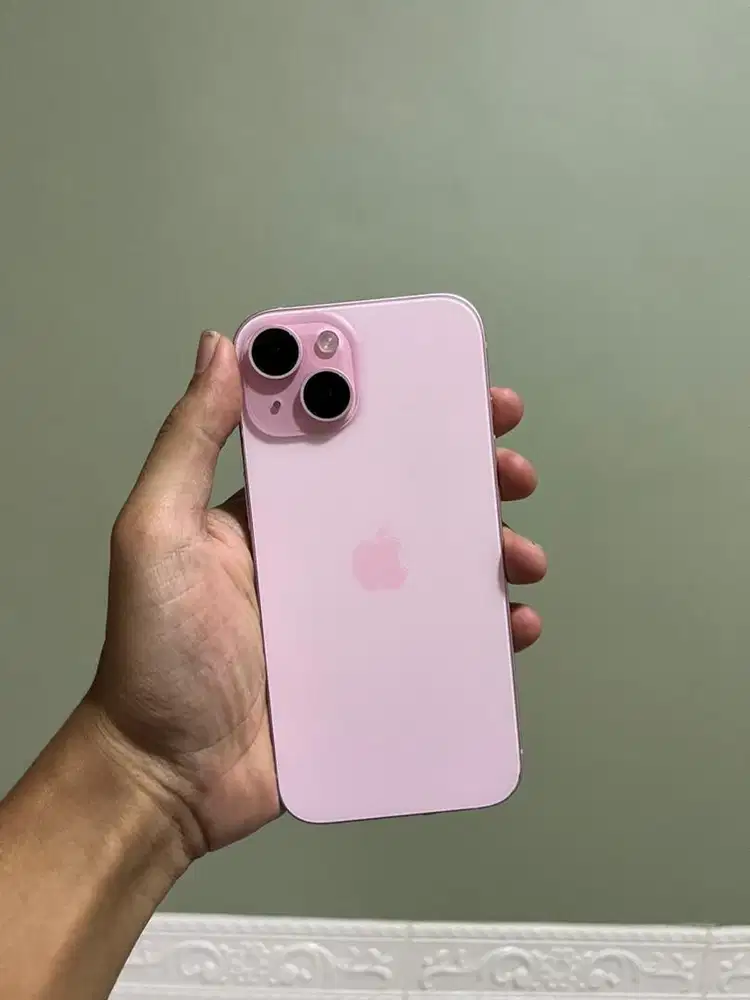 IPHONE 15 PING 128GB FULLSET ! ALLOPERATOR ! NO MINUS ! NEGO TIPIS AJA