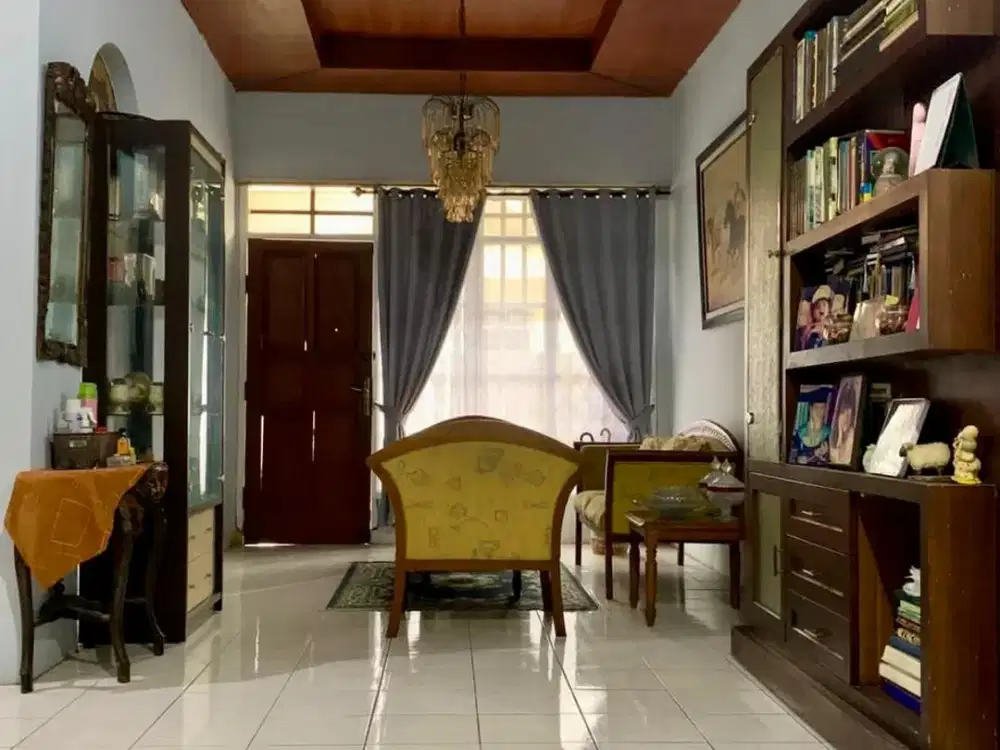 Dijual Rumah Lama Terawat di Margahayu Raya dekat Rs Al Islam Bandung