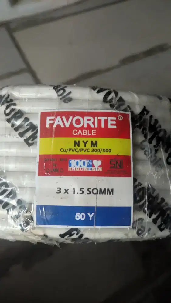 KABEL LISTRIK TEMBAGA LIDI TUNGGAL 3x1.5 MERK FAVORITE 50 METER