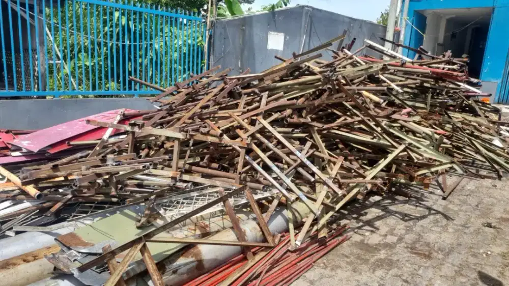 Menerima jual beli barang bekas