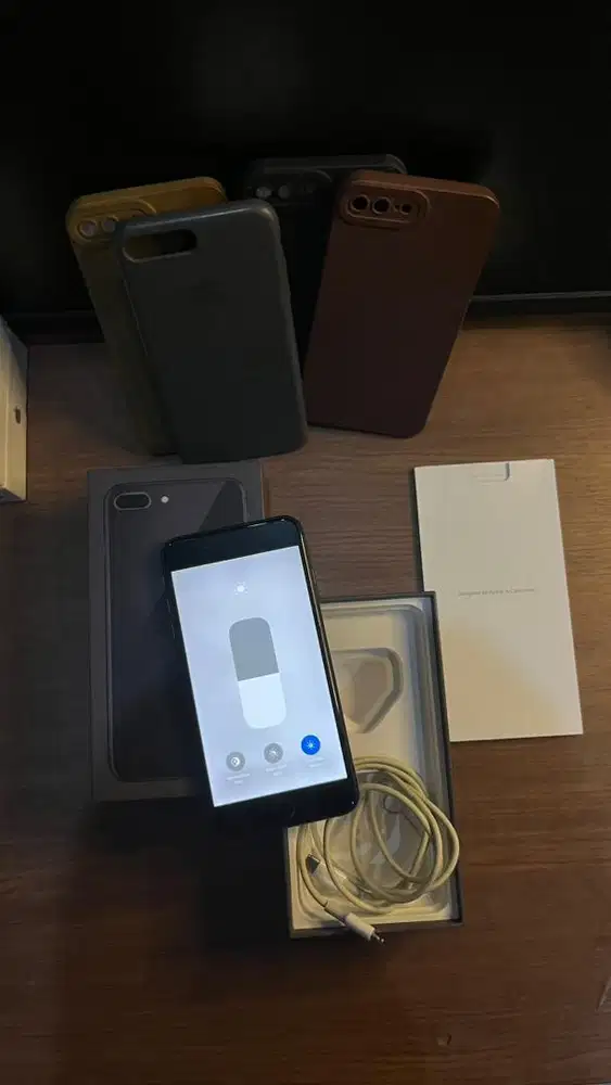 Iphone 8+ 64gb inter