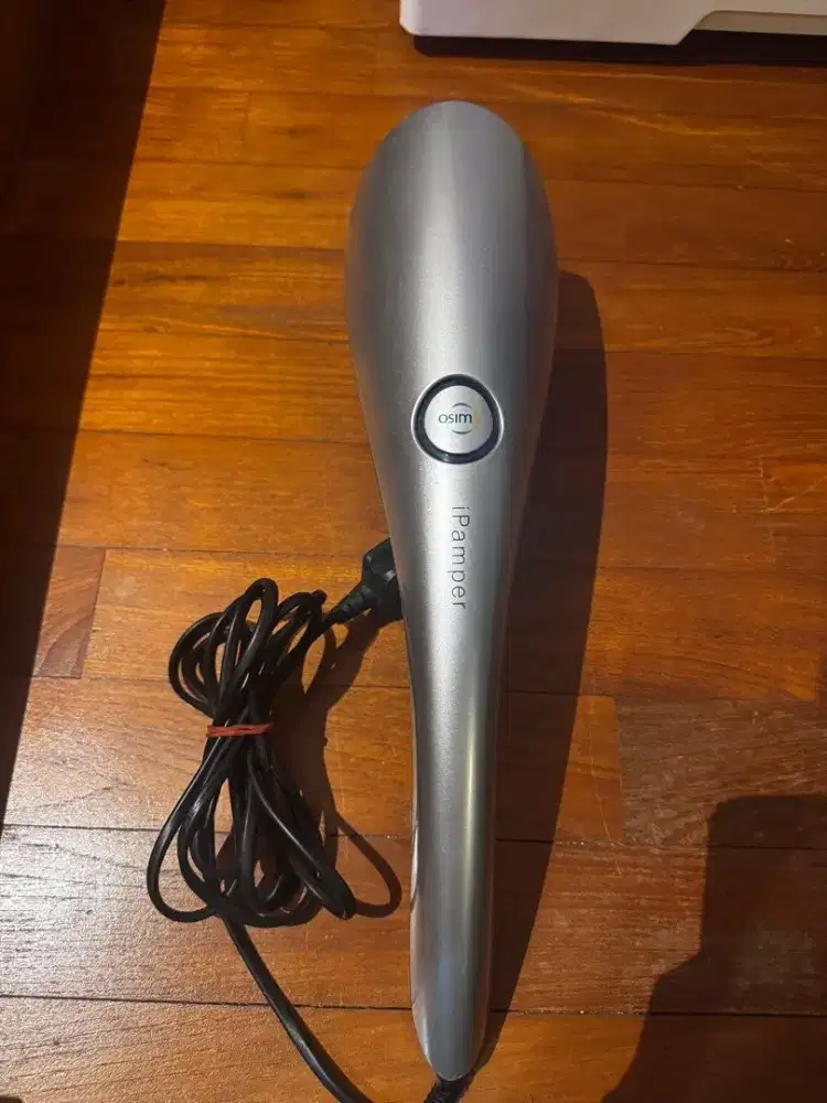 OSIM iPamper Handheld Massager Alat Pijat Elektrik Terapi Panas