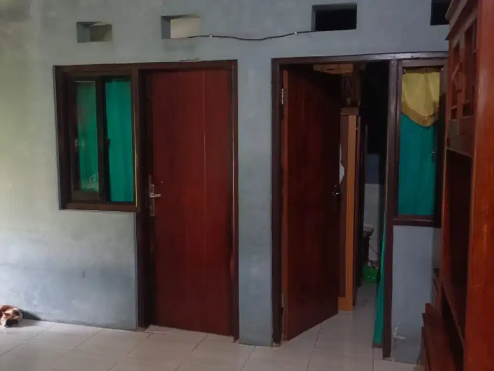 Dijual Rumah Siap Huni Lokasi Strategis Dan Cocok untuk usaha