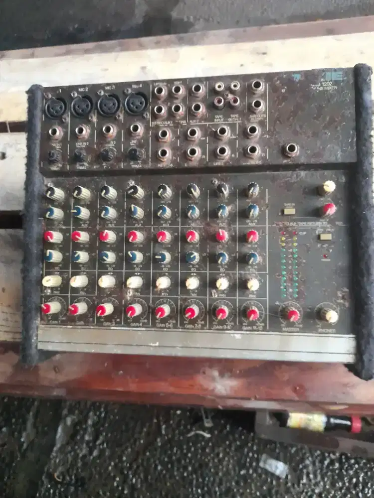 Mixer ..model 1202