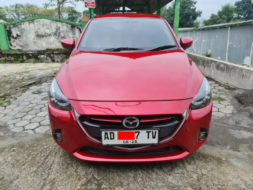 JUAL CEPAT MAZDA 2 R SKYACTIV 2015
