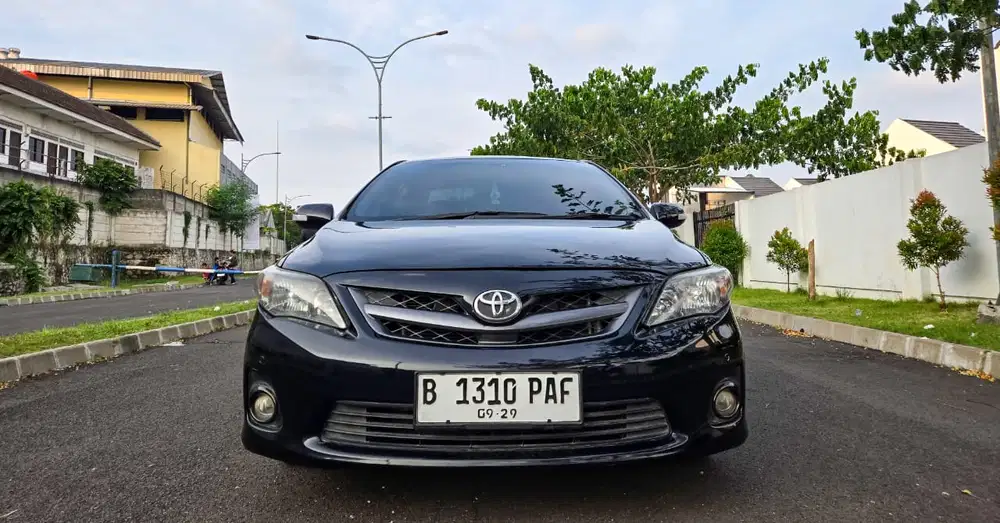 Toyota Corolla Altis 2013 Bensin
