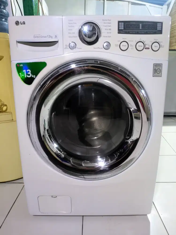 Mesin cuci LG 13kg frontloading mulus