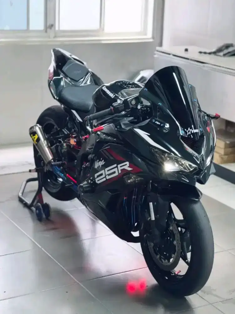 Sewa zx25r 4cilinder