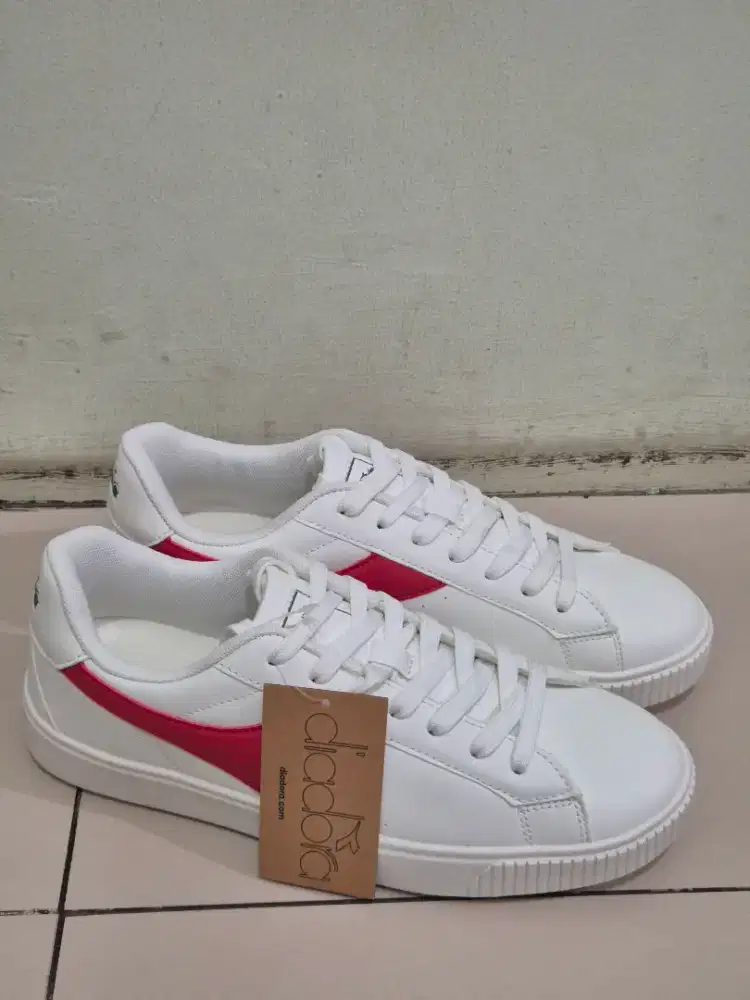 Sepatu Diadora Pizorra Size 42