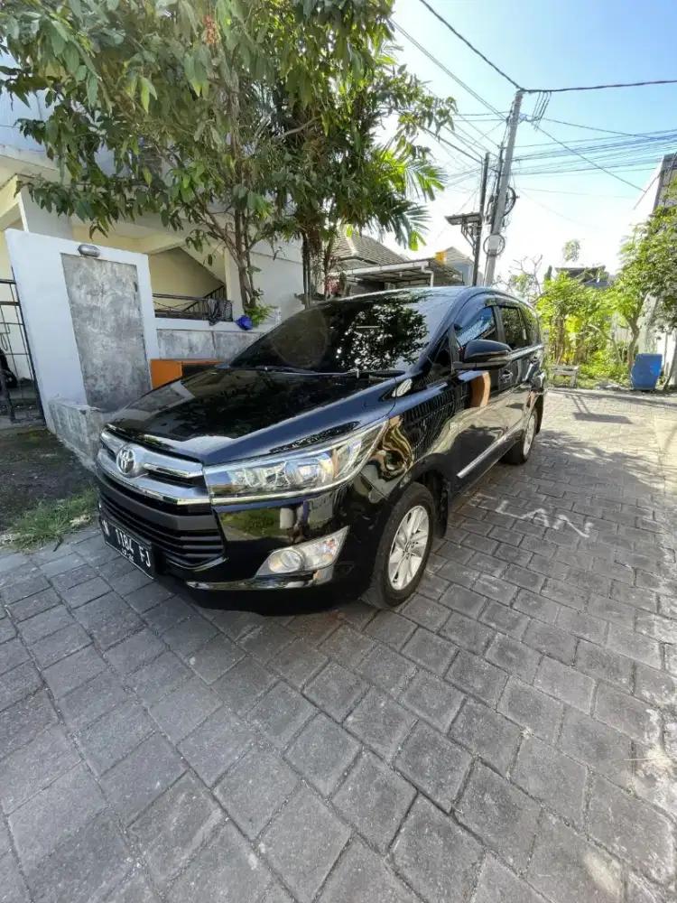 Mobil innova kinyis kinyis manis