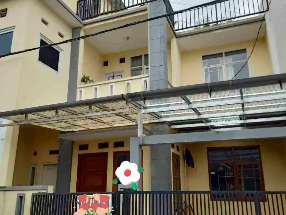rumah 2 lantai komplek pondok mutiara cimahi jalan kaki ke pemkot
