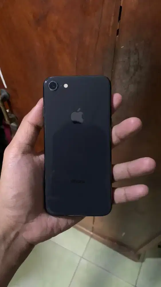 IPHONE 8 64GB BLACK