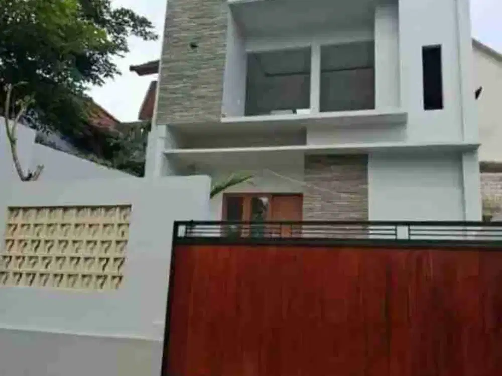 Jual Rumah Baru 2lt Lokasi Jl Ayani Lumintang Denpasar Utara