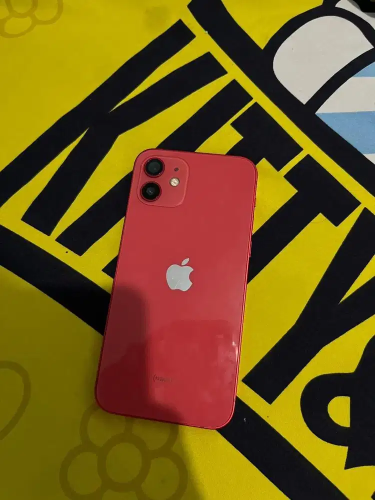 Iphone 12 merah inter 64 gb mulus fullset
