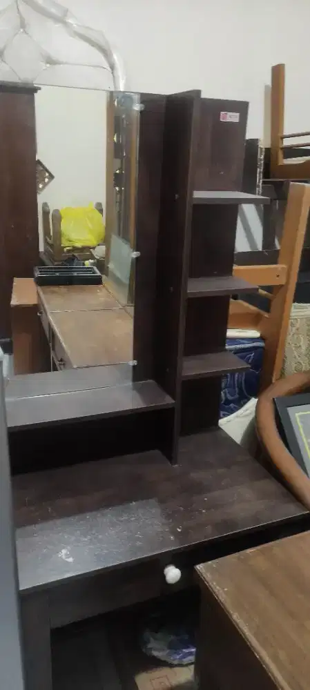 Meja Rias Merk A*CT*