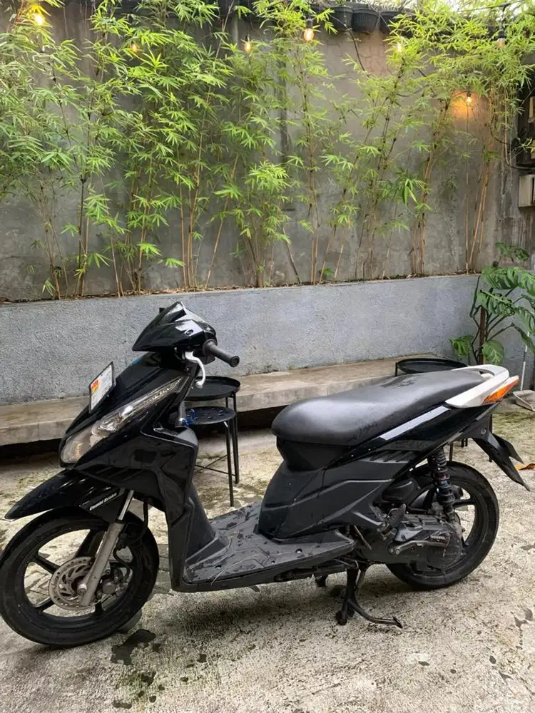 Vario 2010 110 cc