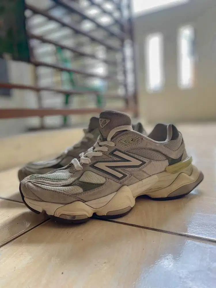SEPATU NB 9060 , NO MINUS