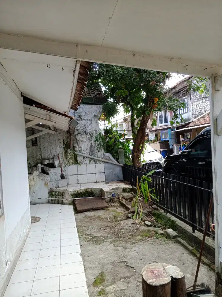 Di jual rumah 1.5 lantai di bandung timur