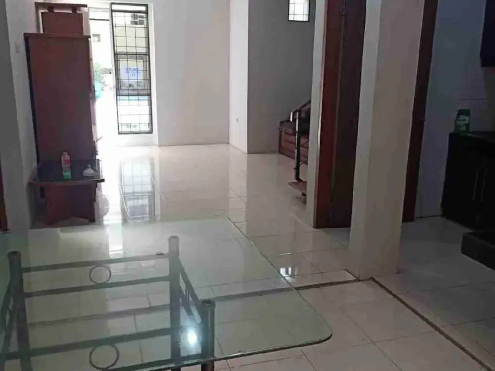 Disewakan Rumah Siap Huni di Sayap Pajajaran