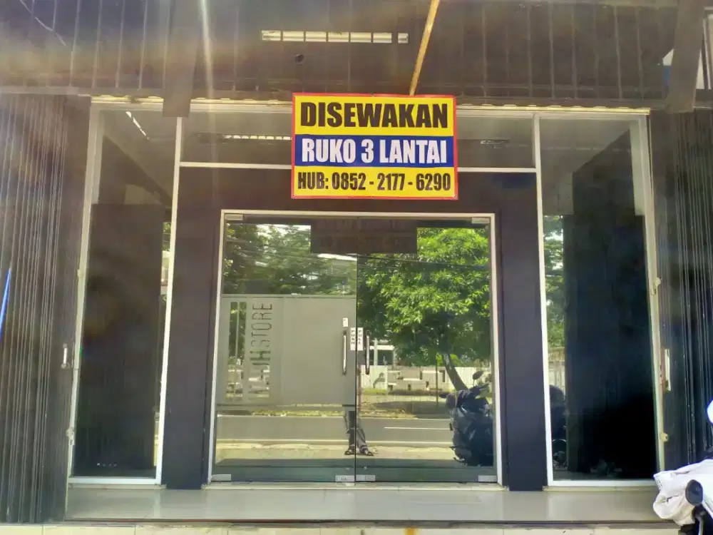 DISEWAKAN RUKO 3 LANTAI