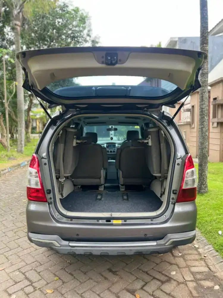 Toyota Kijang Innova G 2,52012 Diesel