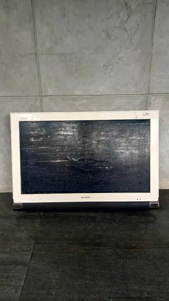 Tv sharp 32 kondisi nyala