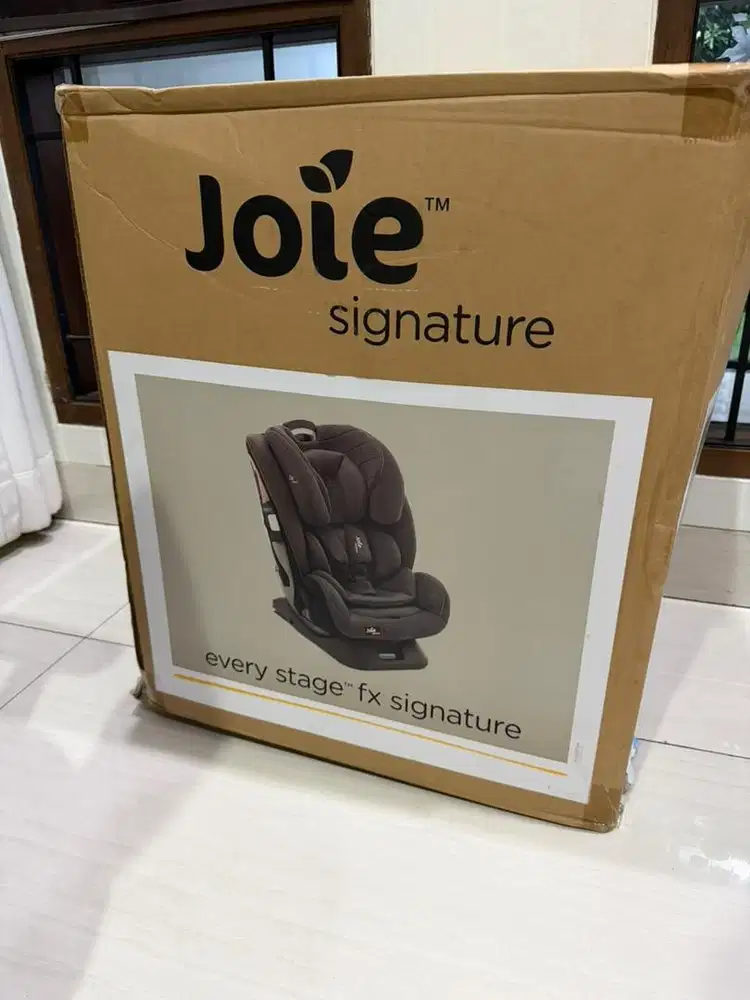 Joie Carseat Everystage Fx Signature