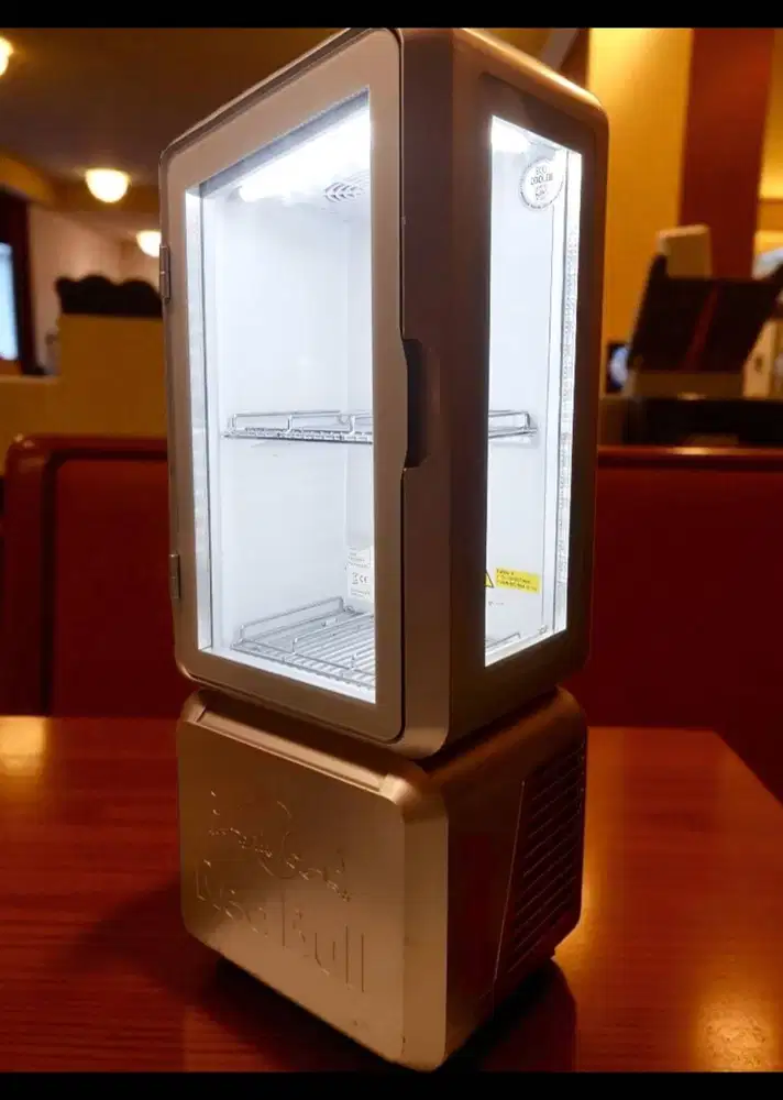 Kulkas Mini Original Red Bull (Hanya Ada Dijual Diluar Negri)