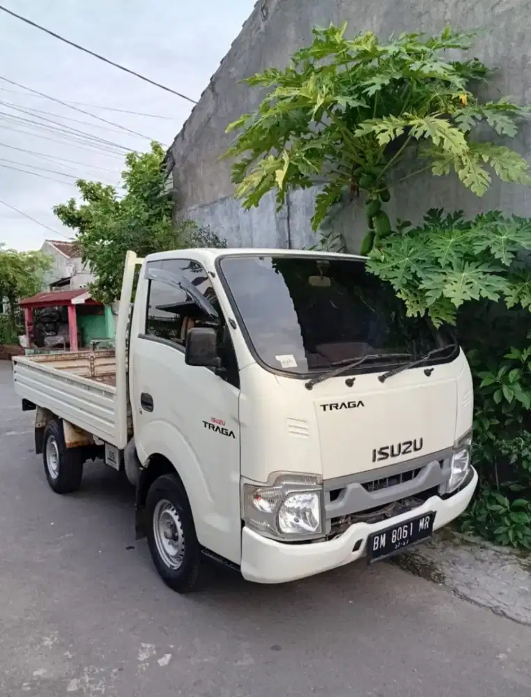 Dijual mobil Isuzu Traga tahun 2022 Low Km