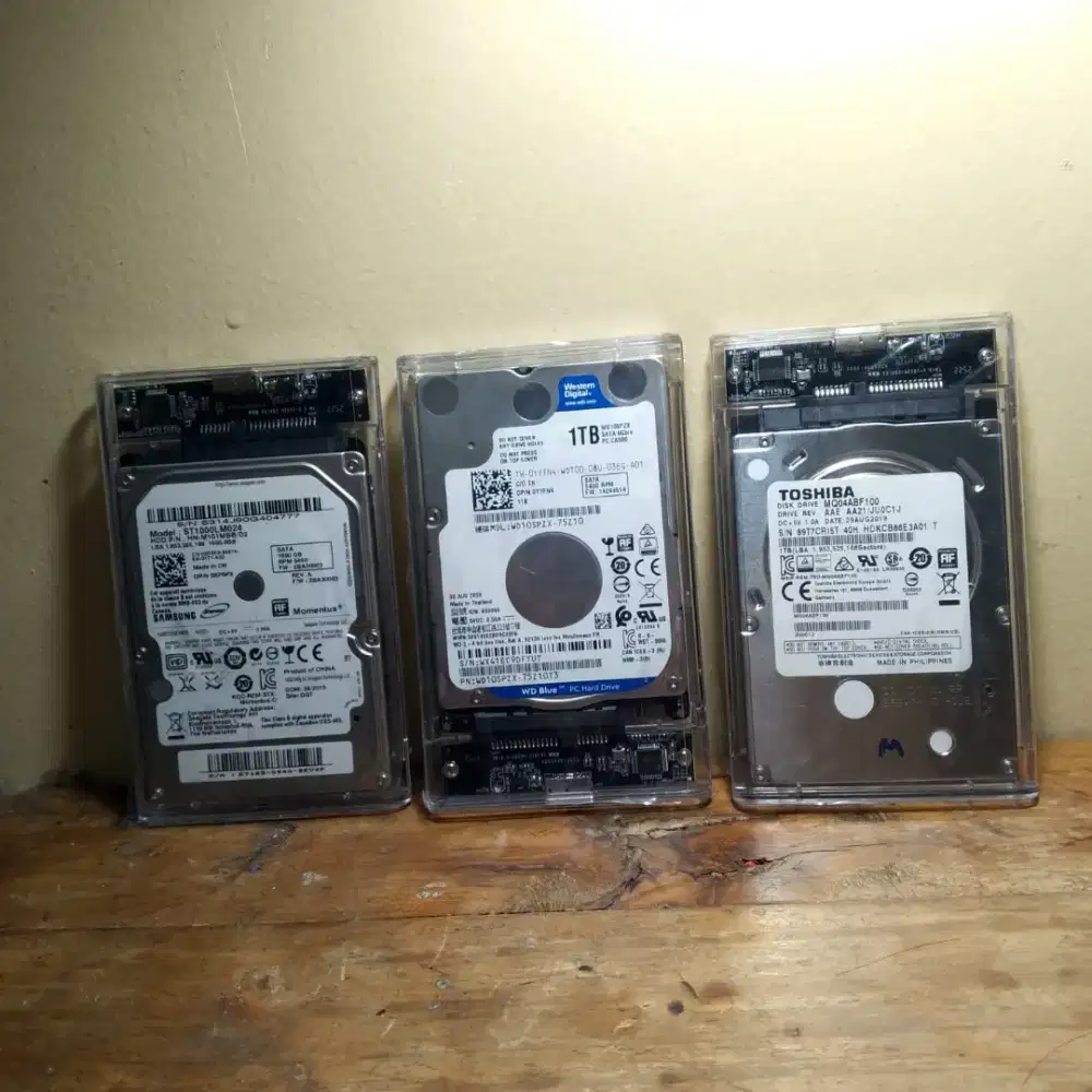 Harddisk eksternal 1 TB merk WD Samsung Toshiba