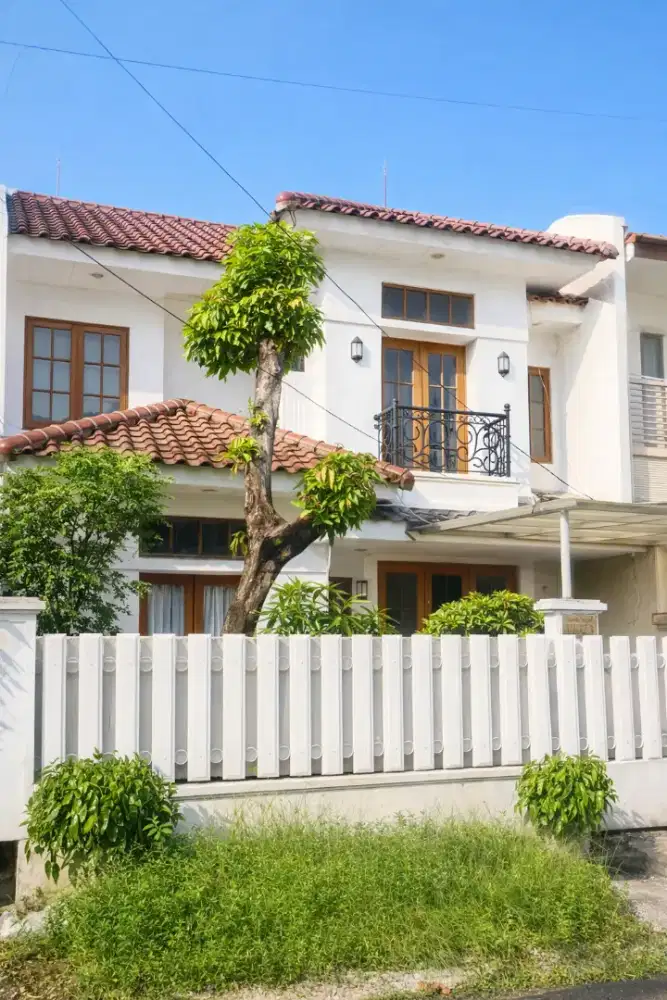 Rumah siap Huni dkt Sekolah Internasional Pondok Indah Jaksel