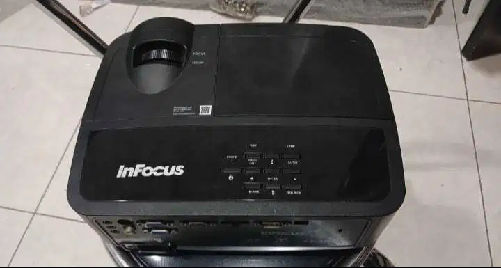 Proyektor Infocus IN114 Lumens 2700 MULUS Kota Bandung