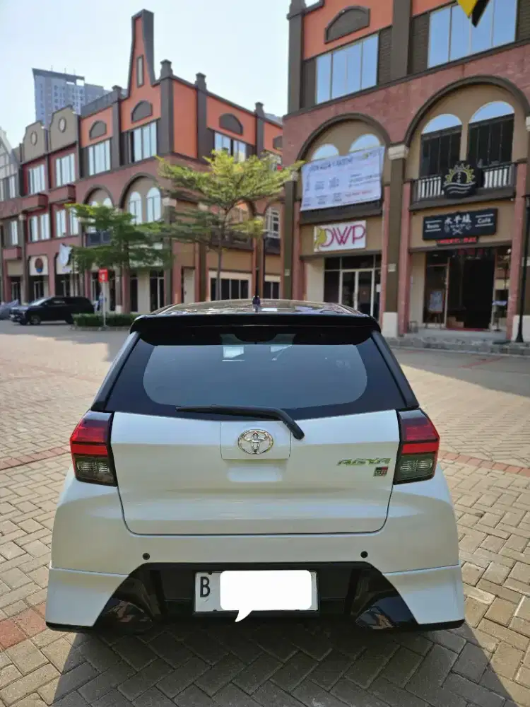 LIKE NEW! TOYOTA AGYA GR SPORT TWO TONE A/T 2023