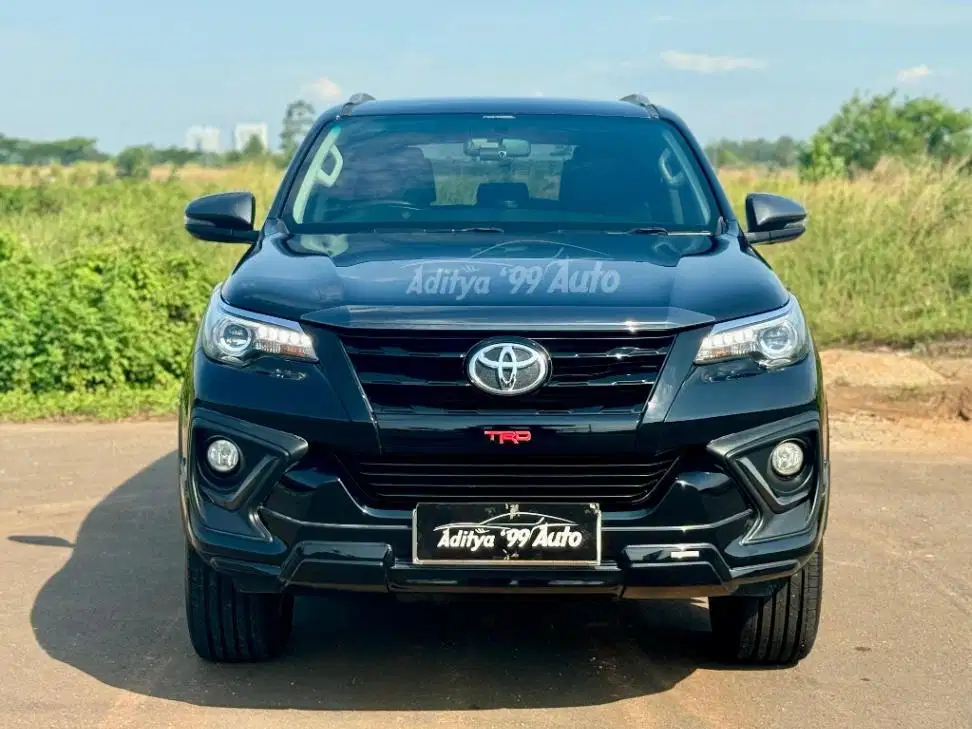 HARGA JAMINAN TERMURAH! TOYOTA FORTUNER VRZ TRD KICK SENSOR 2020/2019